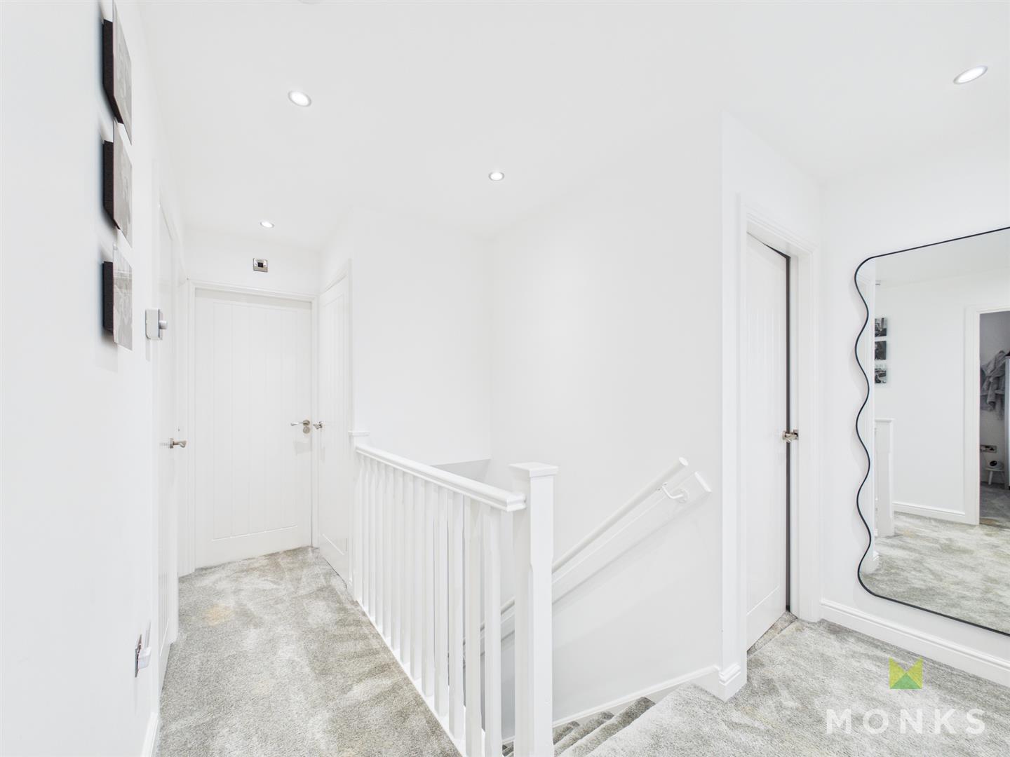 26 Hollands Drive, Oswestry, SY11 3FG For Sale